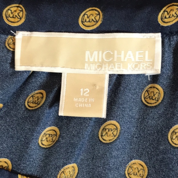 Michael Kors navy blue polyester size 12 woman’s long sleeve blouse - Picture 4 of 5
